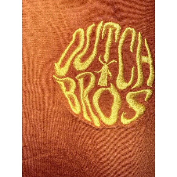 Dutch Bros Embroidered Logo T-Shirt Medium Burnt Orange 100% Cotton NEW T - Picture 2 of 6